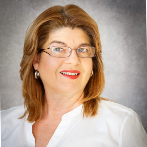 Mª Dolores Mateo Molina