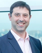 Paulo Tavares
